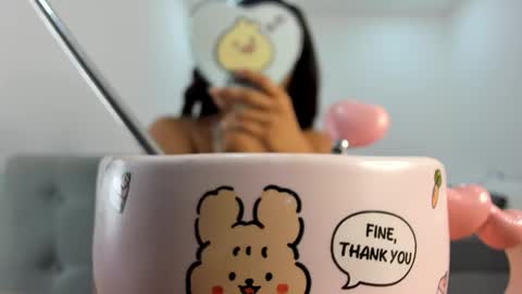 Follow me on instagram and twitter as correaktnees online show from September 9, 5:40 am