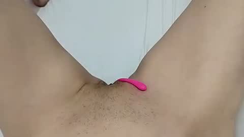 katrina  dont forget to give me thumbs up online show from December 26, 2:12 am