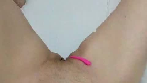 katrina  dont forget to give me thumbs up online show from December 27, 1:22 am