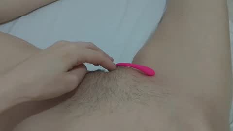 katrina  dont forget to give me thumbs up online show from January 14, 10:06 am