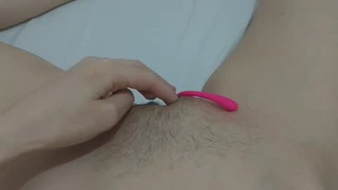 katrina  dont forget to give me thumbs up online show from January 14, 11:37 pm