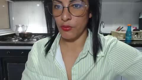 KattleyaGrey online show from November 26, 8:54 pm