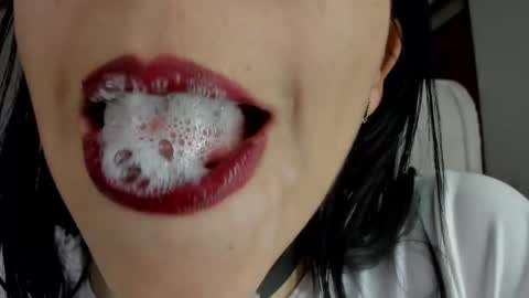 Snapshot of katty_mouth chatting on February 14, 7:02 pm Katty online show from February 14, 7:02 pm