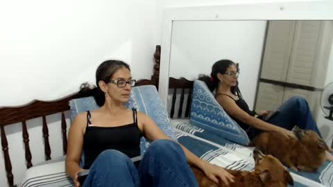 angel online show from December 13, 9:09 pm