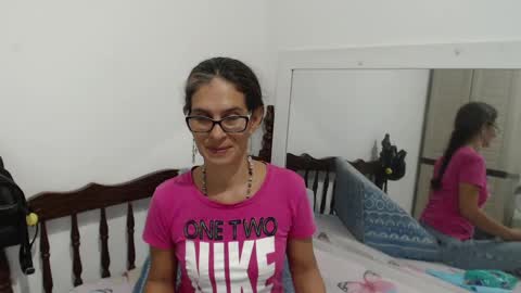 angel online show from December 30, 9:08 pm