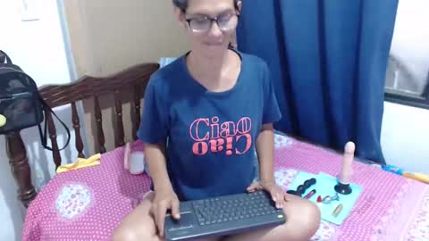 angel online show from September 14, 7:35 pm