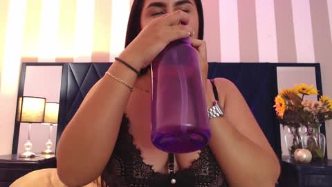 Katty online show from December 8, 9:13 am