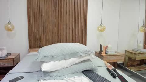 katuff online show from September 14, 2:44 am