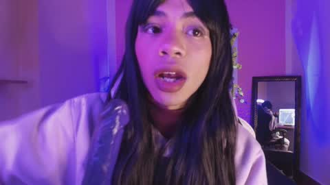 Snapshot of katy_bratz chatting on October 27, 1:53 am Katy online show from October 27, 1:53 am