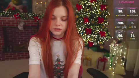 Snapshot of katy_ethereal chatting on January 3, 2:43 am Katy - online show from January 3, 2:43 am