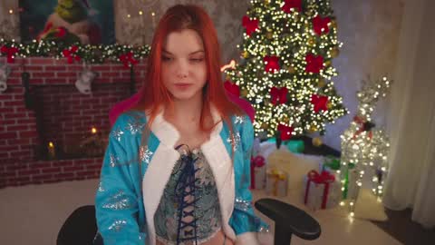 Snapshot of katy_ethereal chatting on January 6, 2:48 am Katy - online show from January 6, 2:48 am