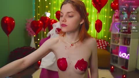 Snapshot of katy_ethereal chatting on February 15, 6:23 am Katy - online show from February 15, 6:23 am