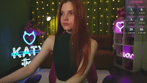 Snapshot of katy_ethereal chatting on February 27, 2:42 am Katy - online show from February 27, 2:42 am