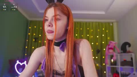 Snapshot of katy_ethereal chatting on October 30, 2:35 am Katy - online show from October 30, 2:35 am