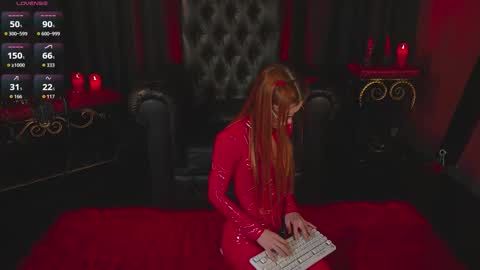 Snapshot of katy_ethereal chatting on October 31, 4:24 am Katy - online show from October 31, 4:24 am