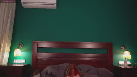 Snapshot of katy_ethereal chatting on November 13, 12:15 pm Katy - online show from November 13, 12:15 pm