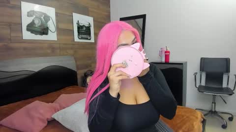 salo  online show from November 22, 1:21 pm