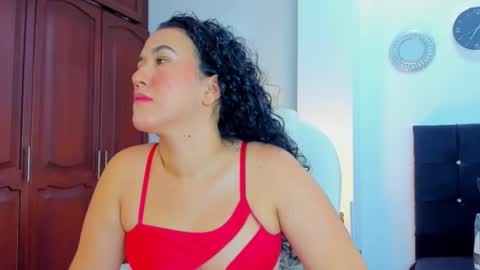 Snapshot of katyajhonss chatting on February 21, 12:05 am KATYAJHONSS online show from February 21, 12:05 am