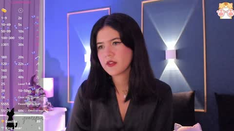 Snapshot of katyivanov chatting on December 8, 3:32 am Katya online show from December 8, 3:32 am