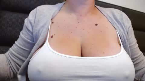 Katy online show from September 25, 3:54 am