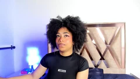 katyortiz online show from September 23, 11:46 am