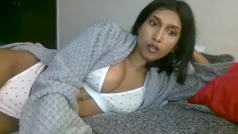 Snapshot of kawaiibabypie chatting on December 6, 12:49 pm kawaiibabypie online show from December 6, 12:49 pm