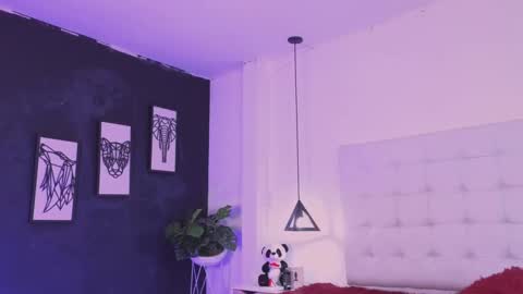 Cattleya stone online show from March 7, 11:07 am