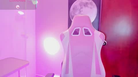 kaylaprince_ online show from November 8, 12:27 pm