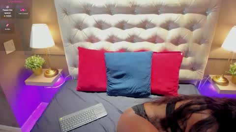 kaylaprince_ online show from November 21, 1:54 pm