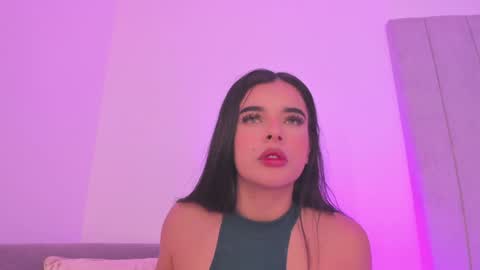 Kayla online show from December 16, 12:59 am