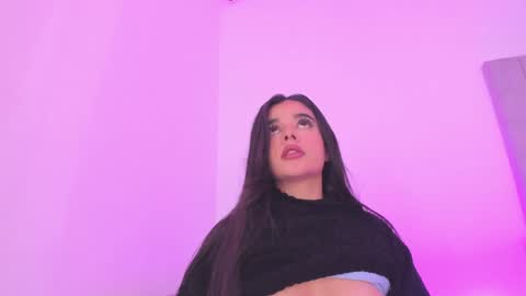 Kayla online show from December 16, 8:58 pm