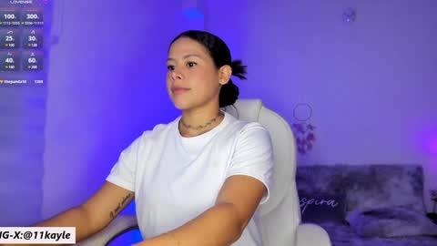 Snapshot of kayle__11 chatting on February 4, 12:08 am INSTAGRAM AND TW 11kayle online show from February 4, 12:08 am