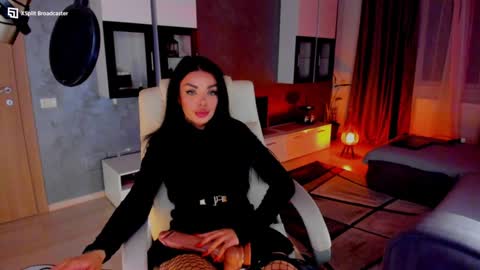 kaylee online show from December 19, 7:18 pm