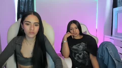 Snapshot of kaylie_xxx chatting on December 20, 7:28 pm kaylie online show from December 20, 7:28 pm