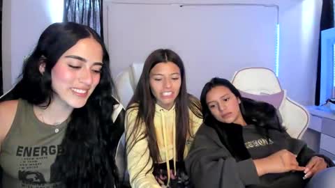 Snapshot of kaylie_xxx chatting on February 10, 6:13 pm kaylie online show from February 10, 6:13 pm