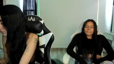 Snapshot of kaylie_xxx chatting on February 18, 5:42 pm kaylie online show from February 18, 5:42 pm