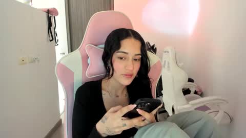 Snapshot of kaylie_xxx chatting on September 11, 5:13 pm kaylie online show from September 11, 5:13 pm