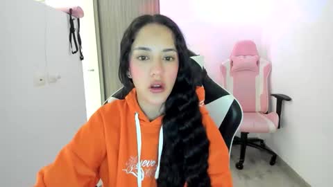 Snapshot of kaylie_xxx chatting on October 2, 11:06 am kaylie online show from October 2, 11:06 am