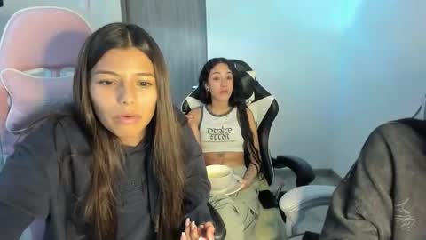 Snapshot of kaylie_xxx chatting on October 24, 8:38 pm kaylie online show from October 24, 8:38 pm