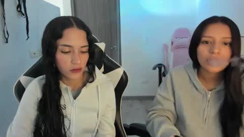 Snapshot of kaylie_xxx chatting on November 14, 5:11 pm kaylie online show from November 14, 5:11 pm