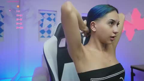 Kayra online show from October 6, 12:02 pm