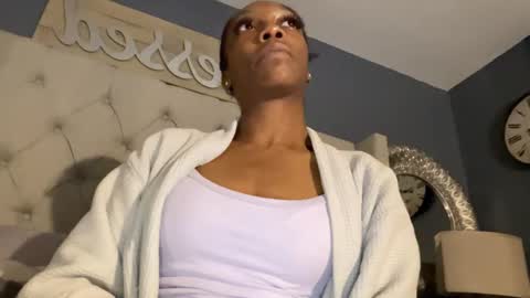 Snapshot of keephimcum69me chatting on October 13, 6:13 am Keephimcum69me online show from October 13, 6:13 am