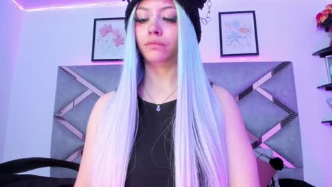 Keidy Monday to Saturday from 200 pm to 810pm  UTC-5 Colombia Time online show from January 9, 7:08 pm