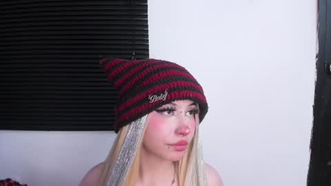 Keidy Monday to Saturday from 200 pm to 810pm  UTC-5 Colombia Time online show from January 22, 10:15 pm