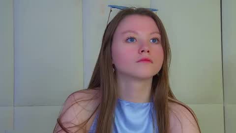 Keira online show from November 21, 6:28 pm