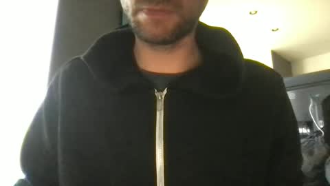 Snapshot of kelkun2828 chatting on January 16, 9:19 pm kelkun2828 online show from January 16, 9:19 pm