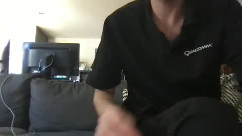 Snapshot of kelkun2828 chatting on October 6, 8:06 pm kelkun2828 online show from October 6, 8:06 pm