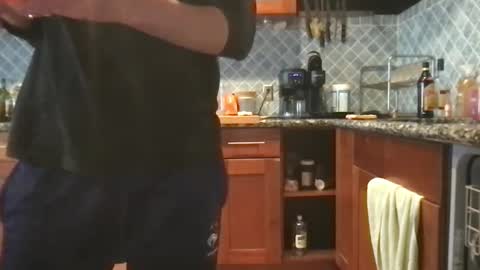 Snapshot of kelkun2828 chatting on December 13, 10:59 pm kelkun2828 online show from December 13, 10:59 pm