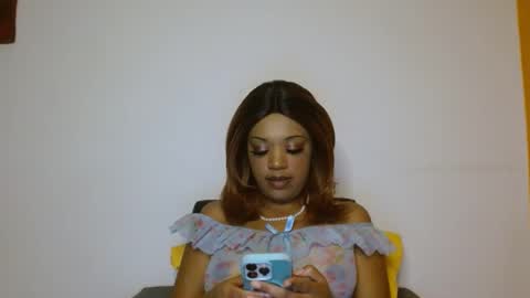 Snapshot of kelliecapri chatting on October 29, 6:59 am Kellie online show from October 29, 6:59 am