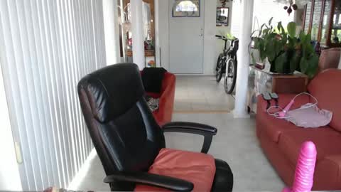 kellyanne Lynn but please call me fucktoy online show from January 11, 5:40 pm